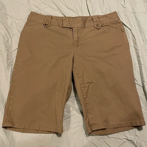 Womens size 6 shorts Banana‎ Republic stretch shorts